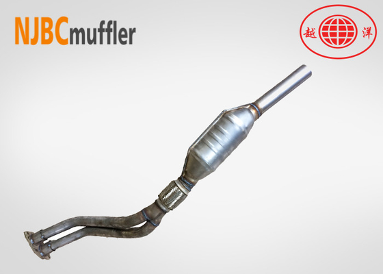 El convertidor catalítico passat se ajusta a VW B5 1.8 cumple con la norma OBD de emisiones Euro de yueyangmuffler
