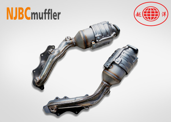 Las piezas del convertidor catalítico de toyota encajan en el Land Cruiser Prado cumplen con el estándar de OBD de emisiones Euro de yueyangmuffler
